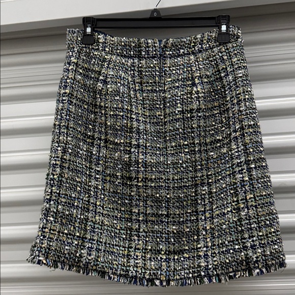 Ann Taylor Tall Shimmer Fringe Tweed A-Line Pocket Skirt - Picture 3 of 6